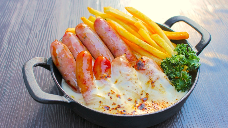 炙りチーズソーセージ8本盛り